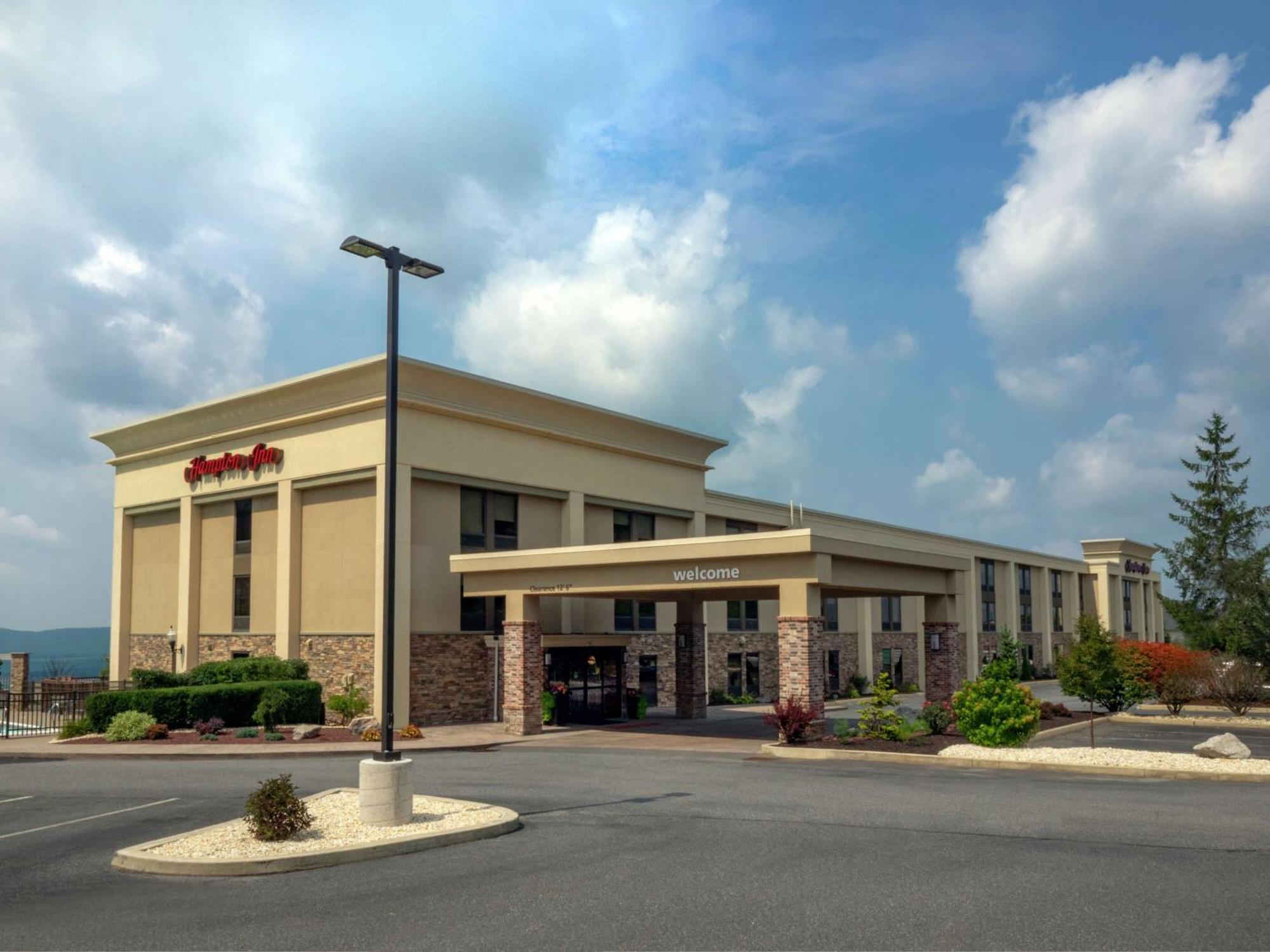 Hampton Inn Hazleton Eksteriør billede