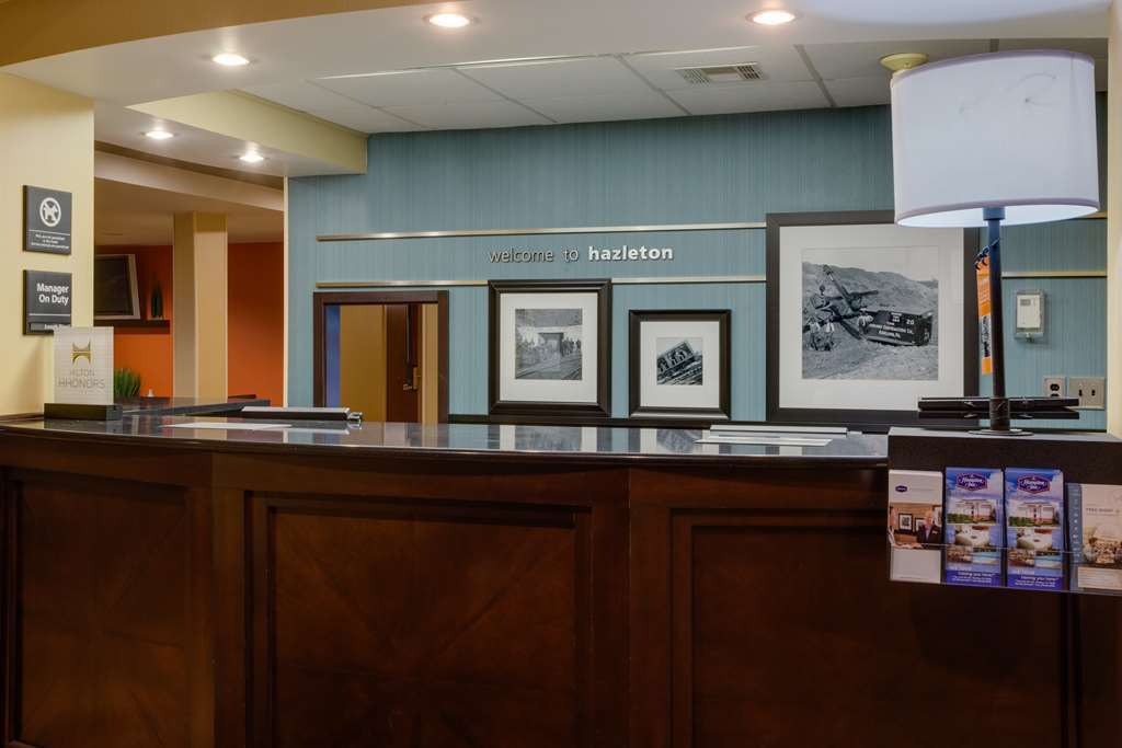 Hampton Inn Hazleton Interiør billede